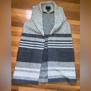 Tahari Gray Stripped Sleeveless Draped Long Duster Vest Wool Blend Sweater